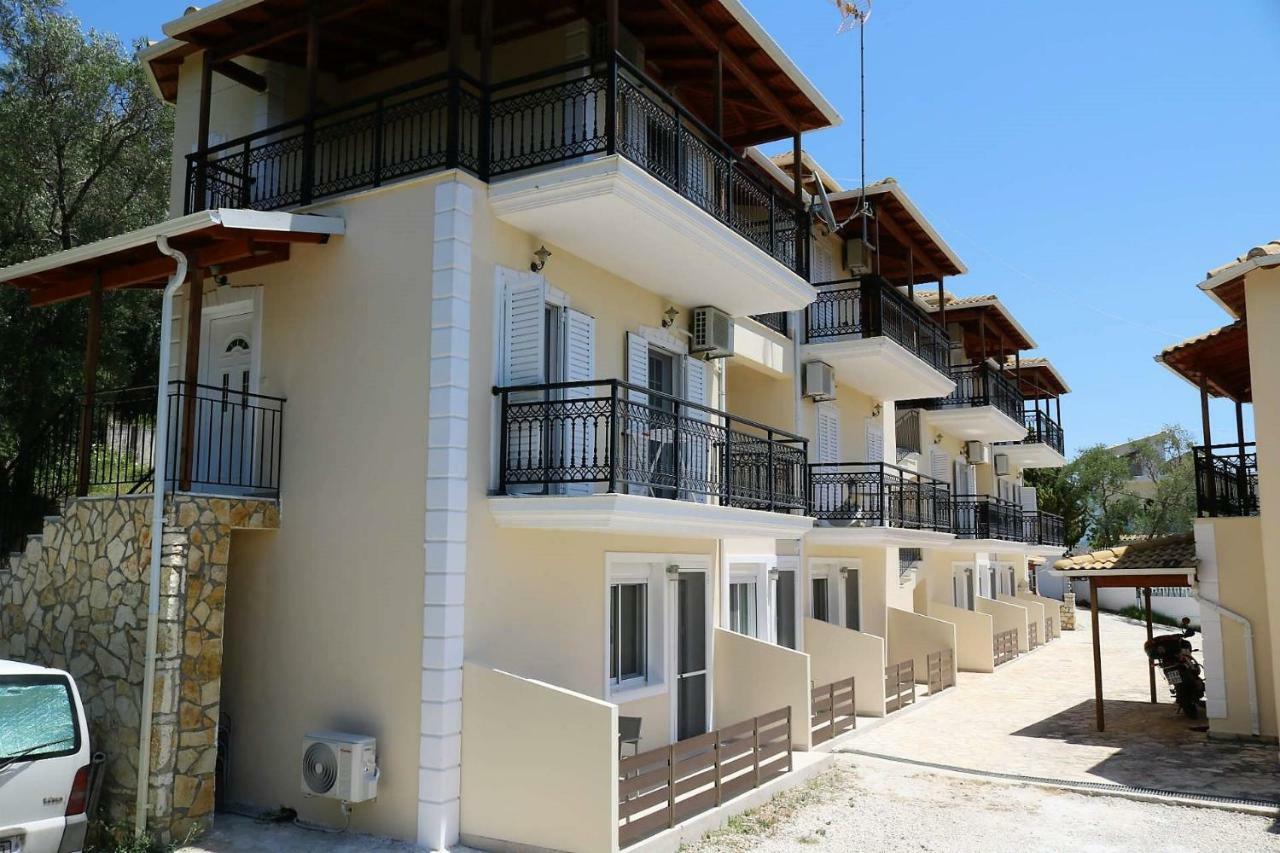 Angela Studios Parga Luaran gambar